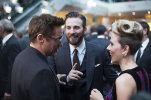  Robert Downey Jr. Chris Evans and Scarlett Johansson Red Carpet at Avengers Age of Ultron UK Premier