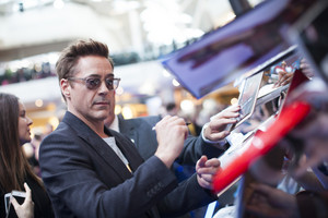  Robert Downey Jr. aka Iron Man Red Carpet at Avengers Age of Ultron UK Premiere
