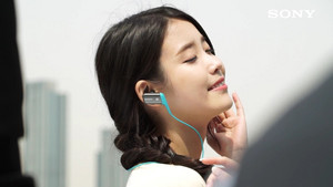  [CAPS] 李知恩 for Sony MDR Ad Making