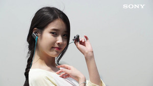 [CAPS] IU for Sony MDR Ad Making