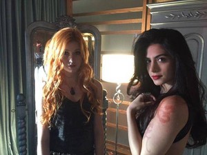  Clary and Isabelle