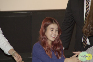 131019 IU for "Red Shoes" Fan meeting