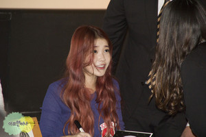 131019 IU for "Red Shoes" Fan meeting