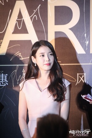  150615 李知恩 for Suhu International Style Awards Red Carpet
