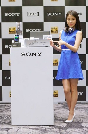  150617 ‪‎IU‬ for Sony Korea (소니코리아) ‪Sony‬ Korea 페이스북 update