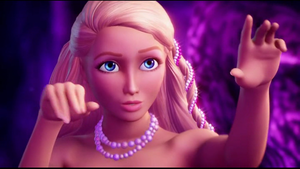 Barbie: The Pearl Princess (2014)