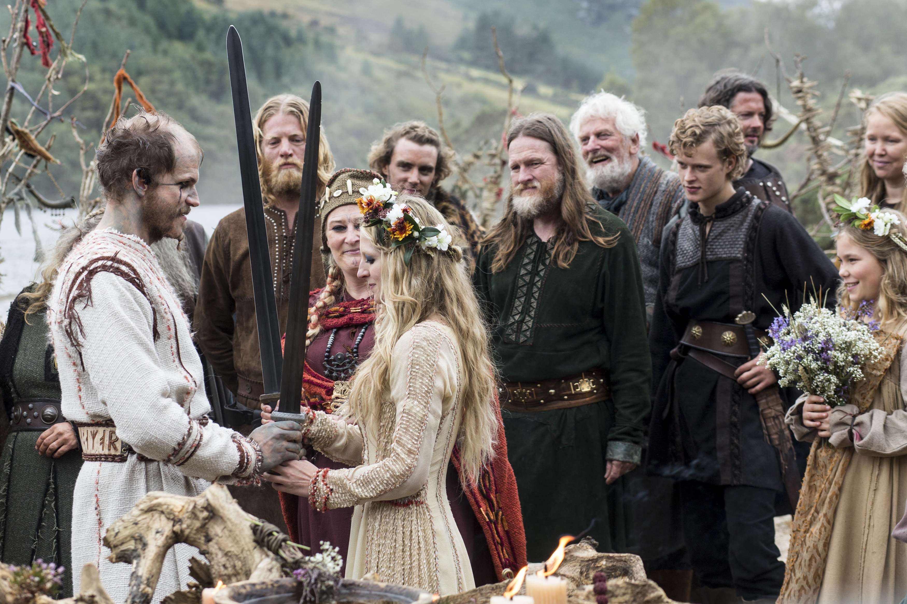 Donal Logue as King Horik in Vikings - 