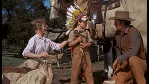 Dorothy McGuire as Katie, Kevin Corcoran as Arliss, and Fess Parker as Jim Coates in Old Yeller
