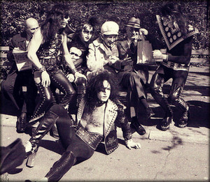  吻乐队（Kiss） ~(NYC) April 24, 1974