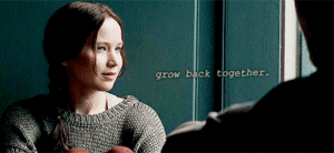  Peeta/Katniss Gif