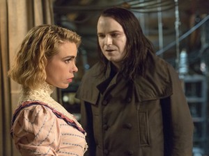 Penny Dreadful "Above the Vaulted Sky" (2x05) promotional picture