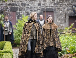  Reign "Drawn and Quartered" (2x02) promotional picture