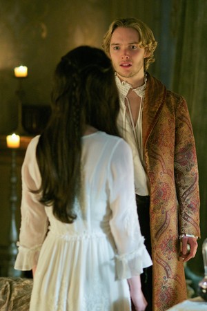 Reign "Forbidden" (2x15) promotional picture
