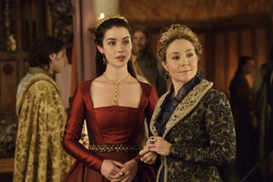 Reign "The Lamb and the Slaughter" (2x04) promotional picture