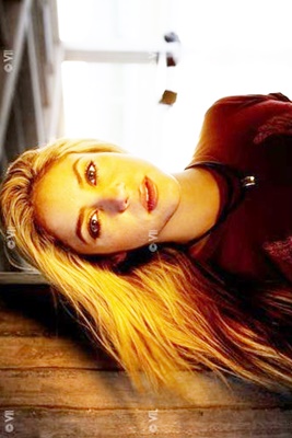  Shakira.