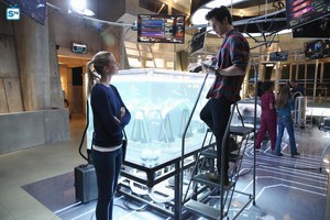 Stitchers - 1×01 “A Stitch in Time” - Promotional Photos 