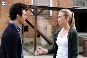  Stitchers - 1×02 “Friends in Low Places” - Promotional 照片