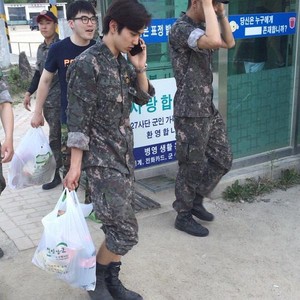  Yoo Seung Ho in military