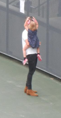  Aww!!! Harry and Lux ♥