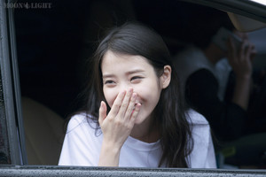  150611 IU After Producer Filming