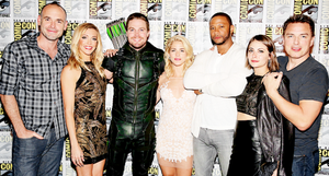 Arrow cast at Comic Con 2015