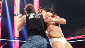  Dean Ambrose - ডবলুডবলুই Raw