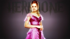  Emma as Hermione