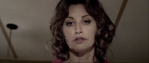  Gina Gershon as Lorna in 'Breathless'