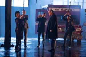  Gotham - Episode 1.22 - All Happy Families Are Alike