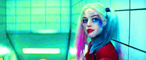 http://images6.fanpop.com/image/photos/38600000/Harley-Quinn-suicide-squad-38656328-480-200.gif