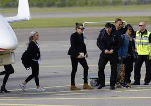  Harry Arriving to Finland