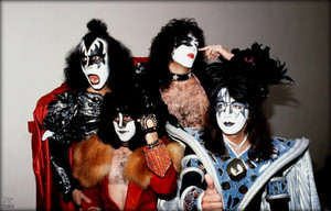 KISS ~London, England…September 4, 1980 (Unmasked World Tour) 