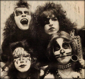  吻乐队（Kiss） (NYC) March 24, 1975