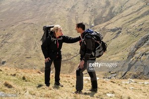  Kate and くま, クマ Grylls Running Wild