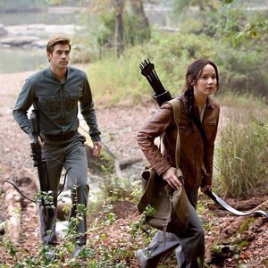  Katniss and Gale | Mockingjay - Part 1