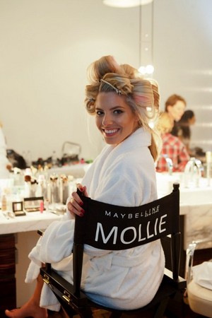 Mollie’s new blog post ‘Behind The Scenes With Maybelline’