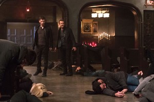  The Originals "Night Has a Thousand Eyes" (2x18) promotional picture