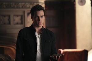  The Vampire Diaries "The 日 I Tried to Live" (6x13) promotional picture