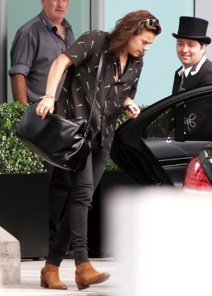  Harry arriving in London
