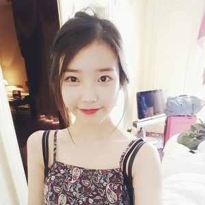  [IUSTAGRAM] 150806 ‪‎IU‬ 投稿されました a cute selca while on vacation