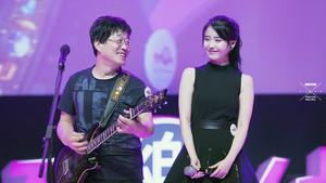 140624 IU at Samsung Passion Talk Concert