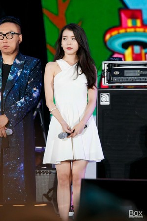 150813 IU（アイユー） and Park Myungsoo at Infinity Challenge Festival