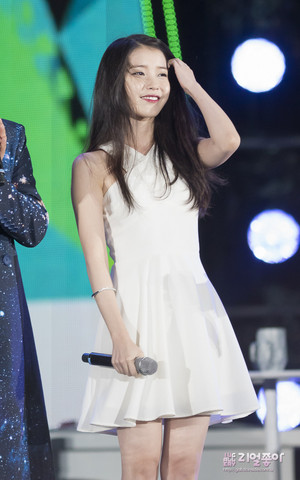  150813 IU at Infinity Challenge Song Festival