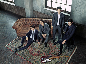 CNBLUE Is Rockin’ The Class F/W 2015 Collection
