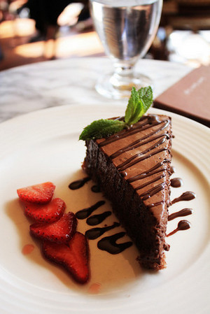  Chocolate mousse کی, مووسسی Cake