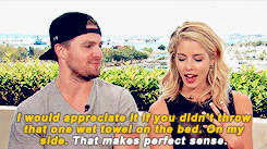  Funny moments in Stephen and Emily’s E! interview