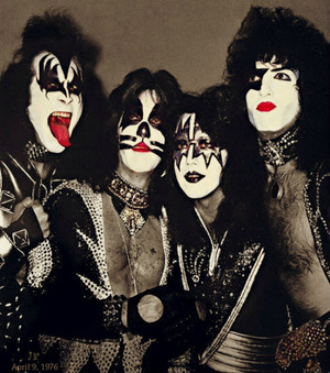  吻乐队（Kiss） (NYC) April 9, 1976