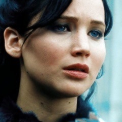  Katniss Everdeen | Catching fuego
