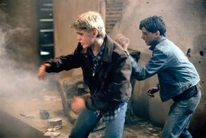 Ponyboy and Johnny in fire