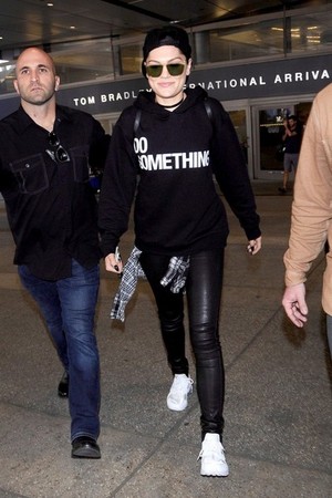  Jessie J Arrives LAX